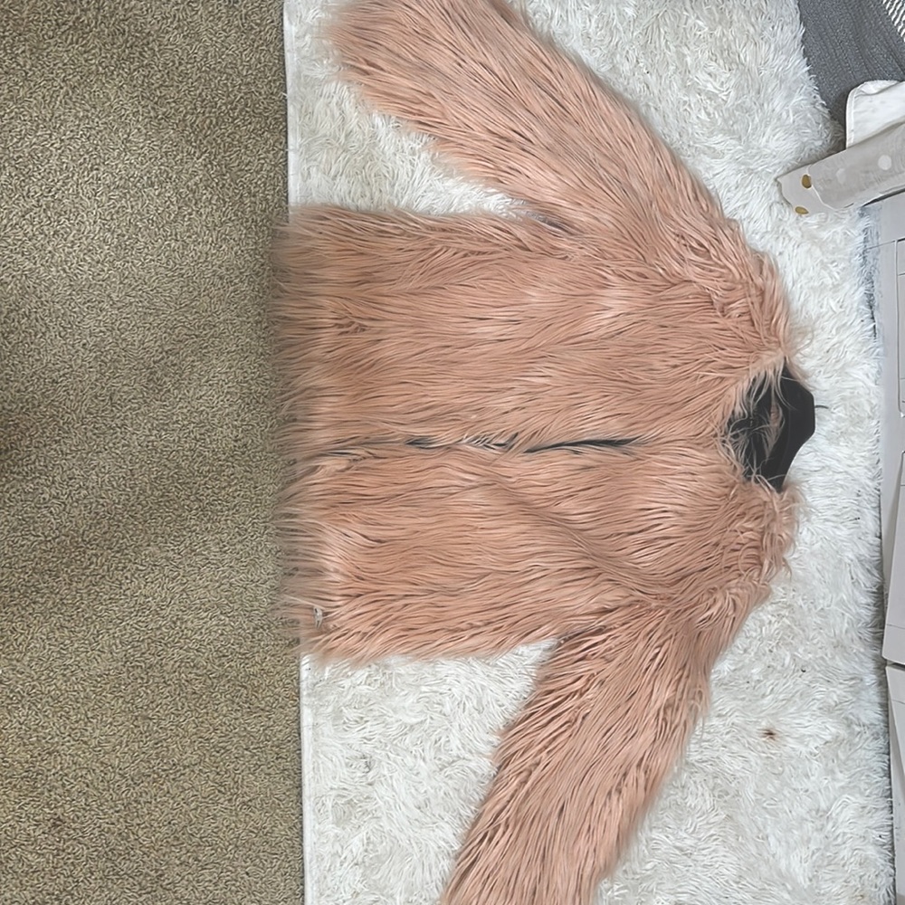 Fluffy pink accessory jacket